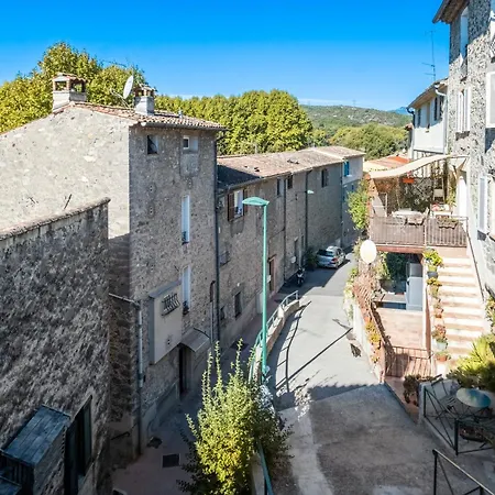 La Maison De Caroline * ヴィルヌーヴ・ルベ